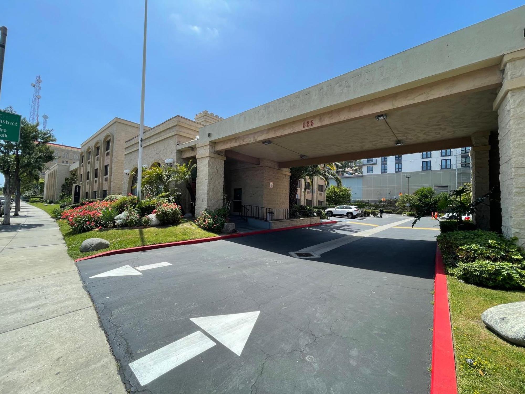 Portside Inn & Suites Los Angeles Buitenkant foto