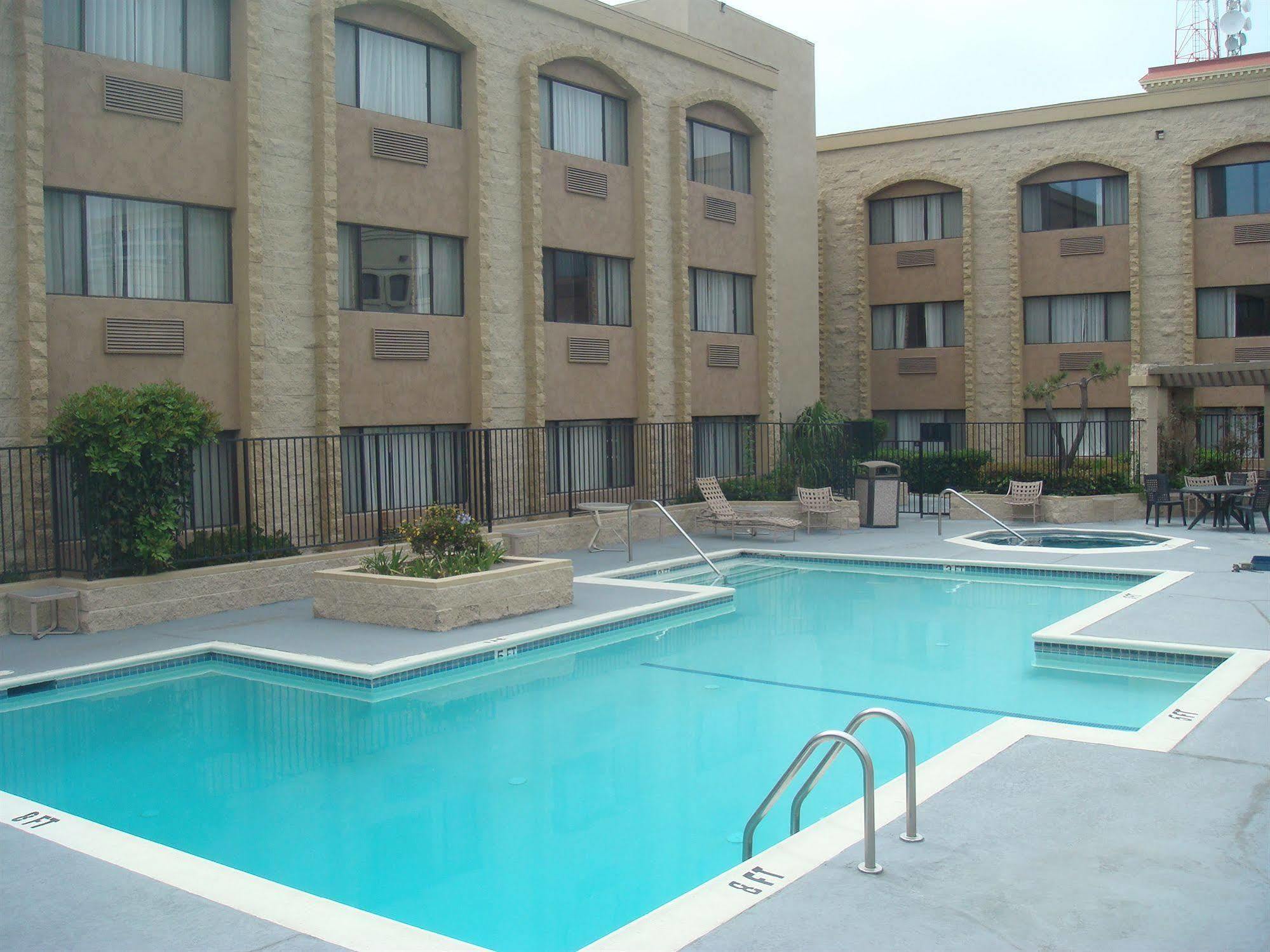 Portside Inn & Suites Los Angeles Buitenkant foto