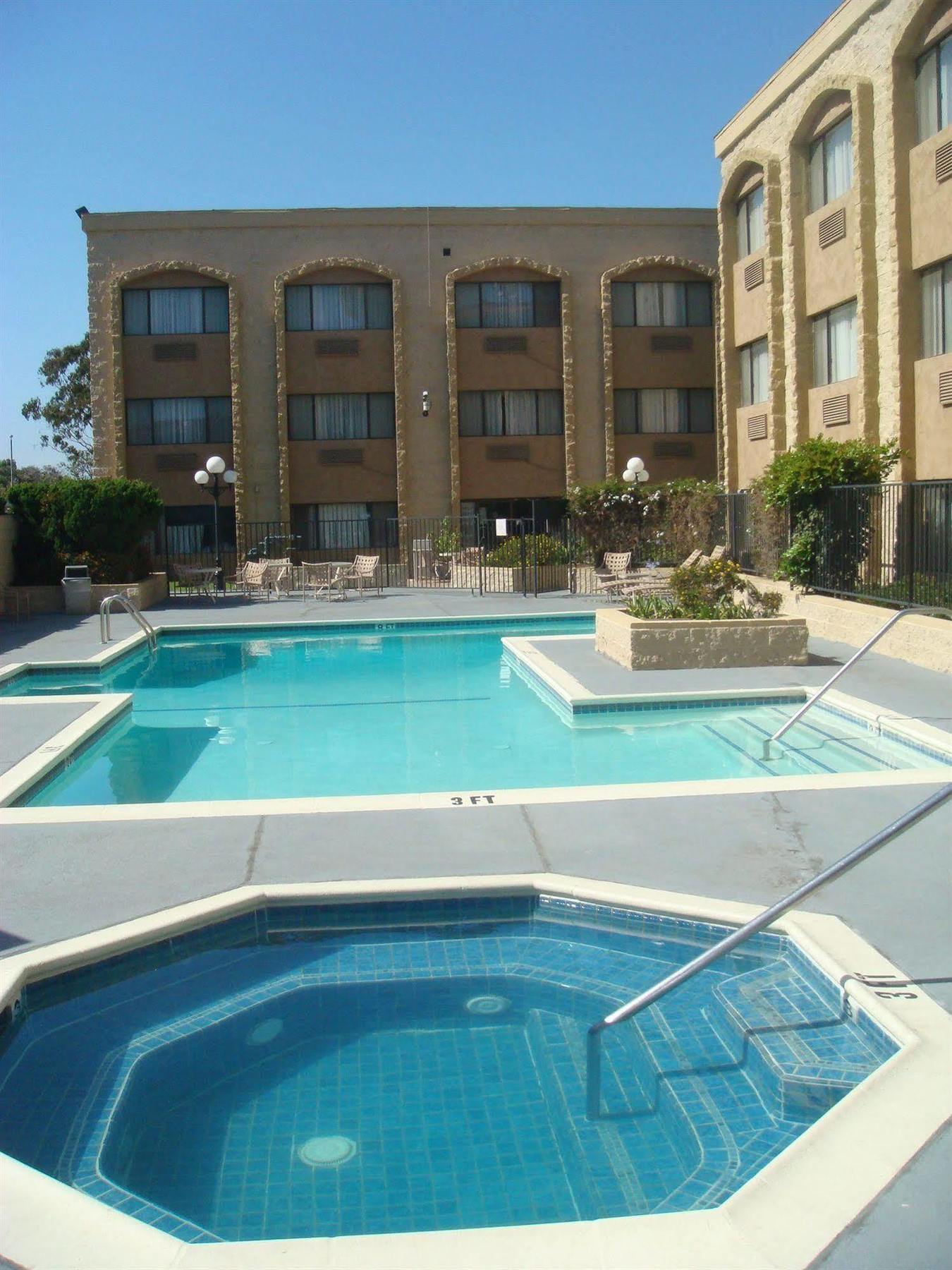 Portside Inn & Suites Los Angeles Buitenkant foto